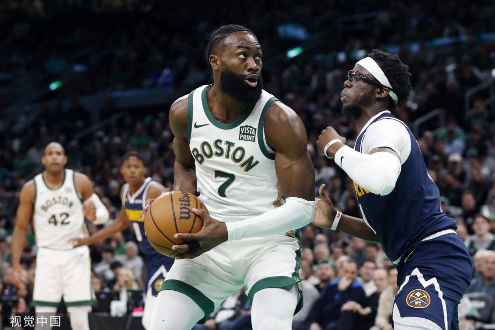 出他个人的 出他个人的