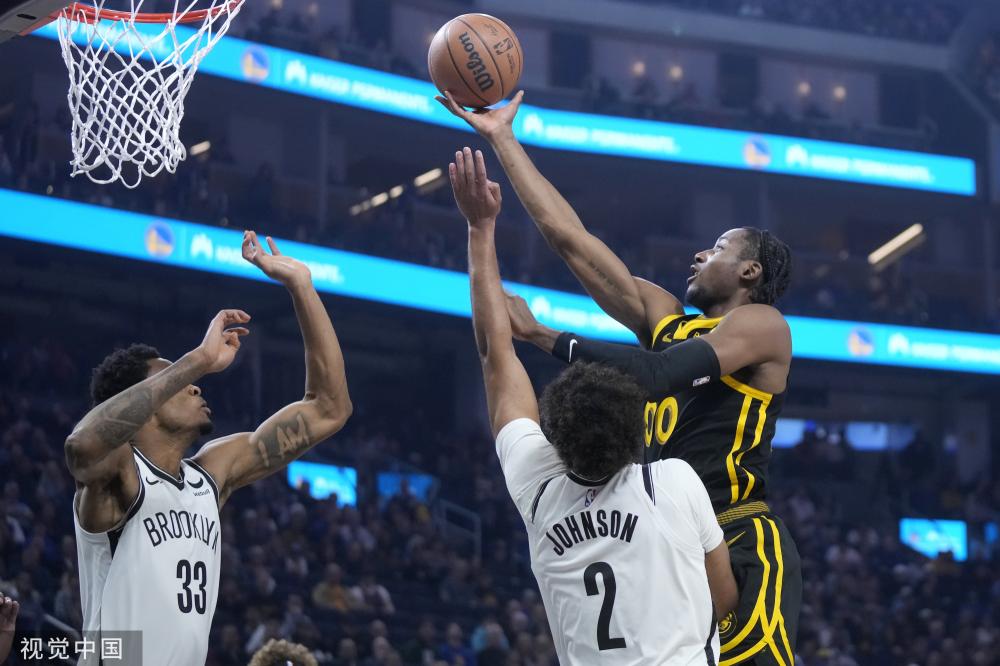 巴萨后防一 巴萨后防一